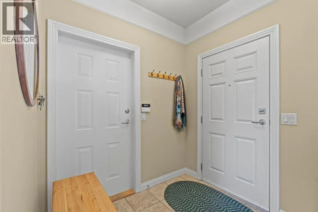 881 16 Street NE Unit# 7