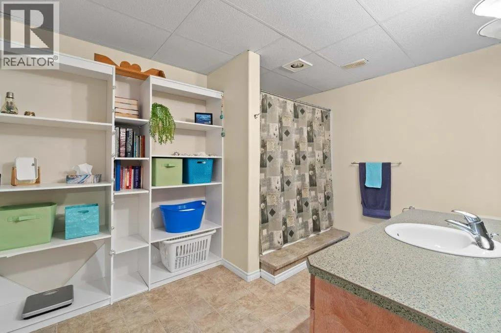 881 16 Street NE Unit# 7