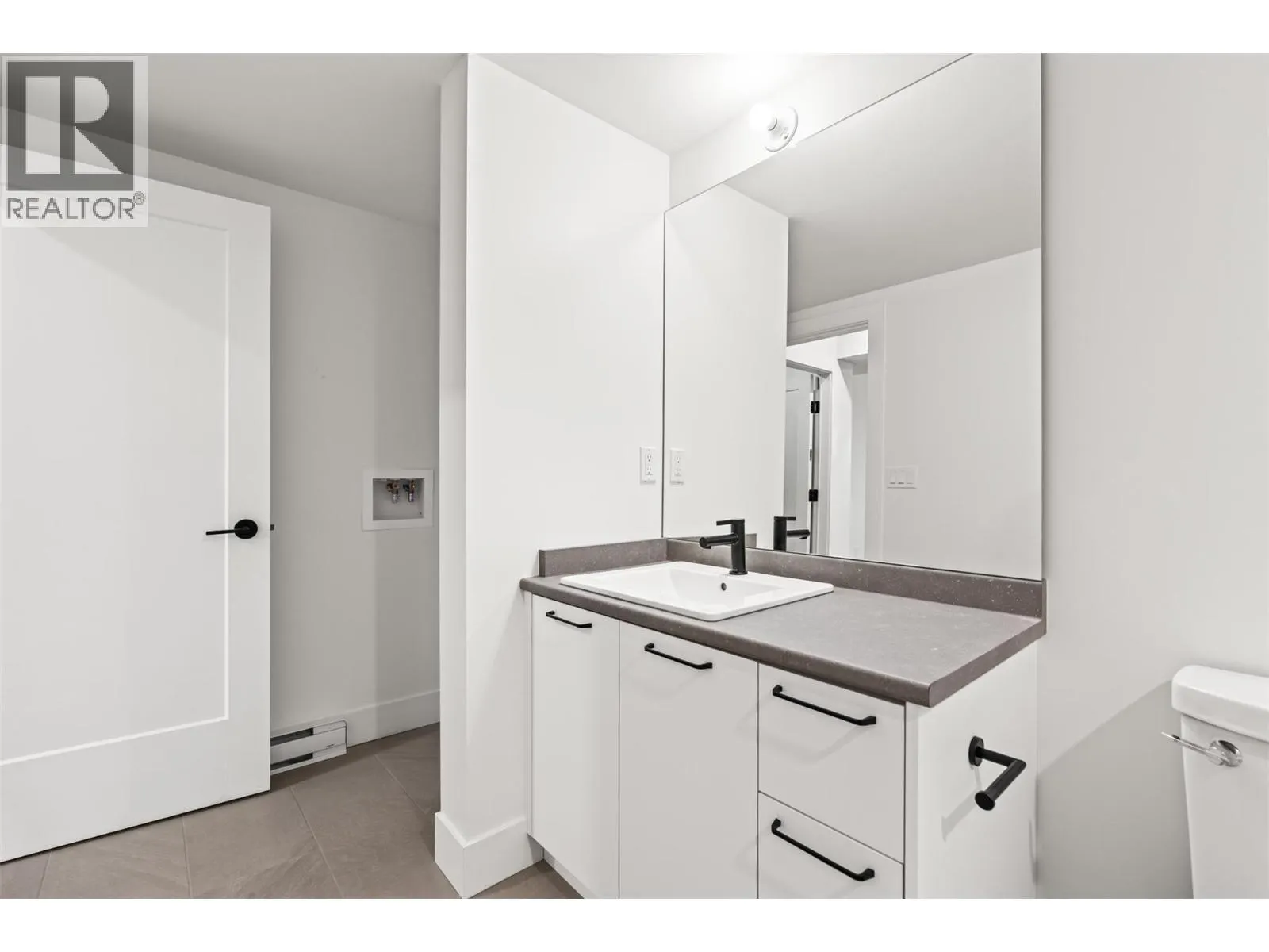 2467 Bradley Drive Unit# 102