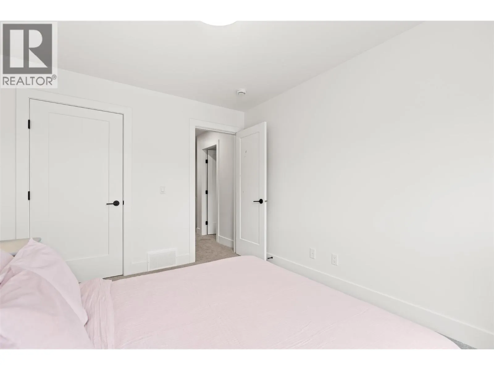 2467 Bradley Drive Unit# 102