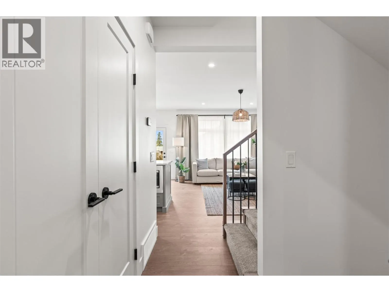 2467 Bradley Drive Unit# 102