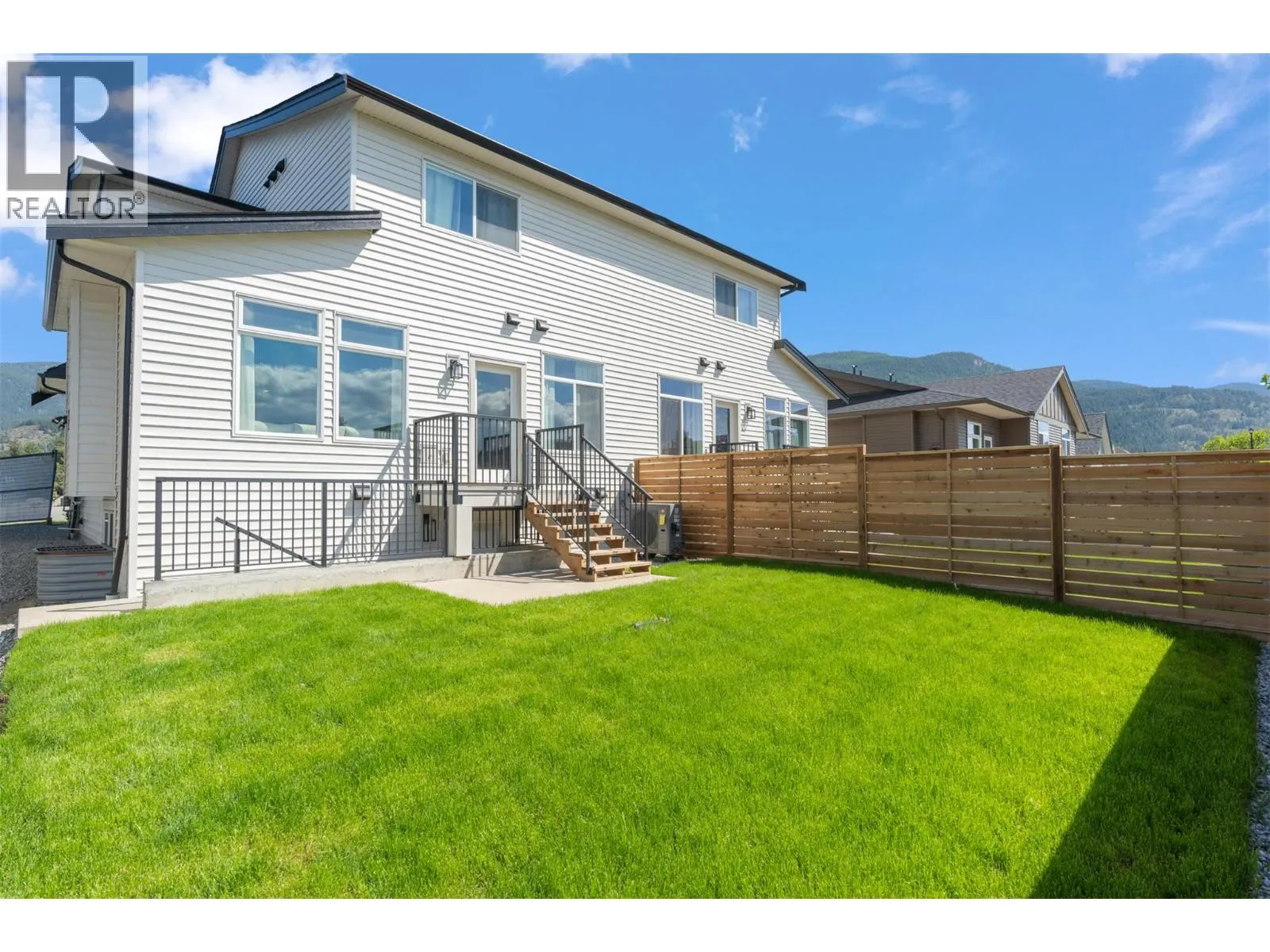 2467 Bradley Drive Unit# 102