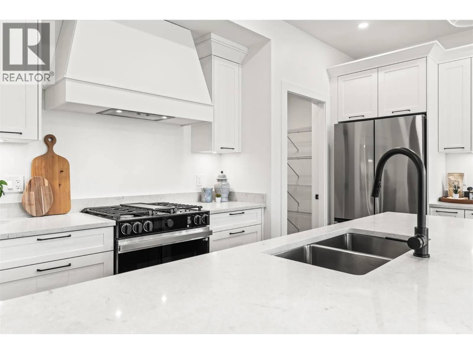 2467 Bradley Drive Unit# 102