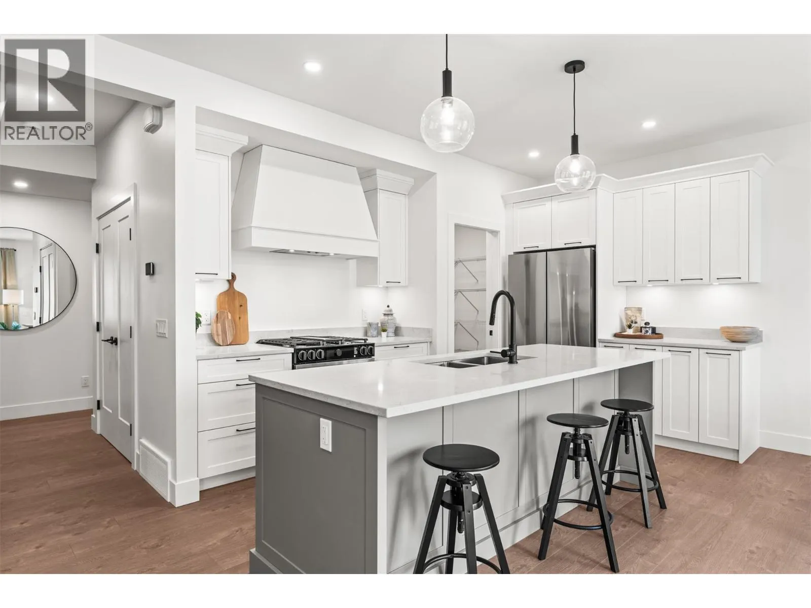 2467 Bradley Drive Unit# 102