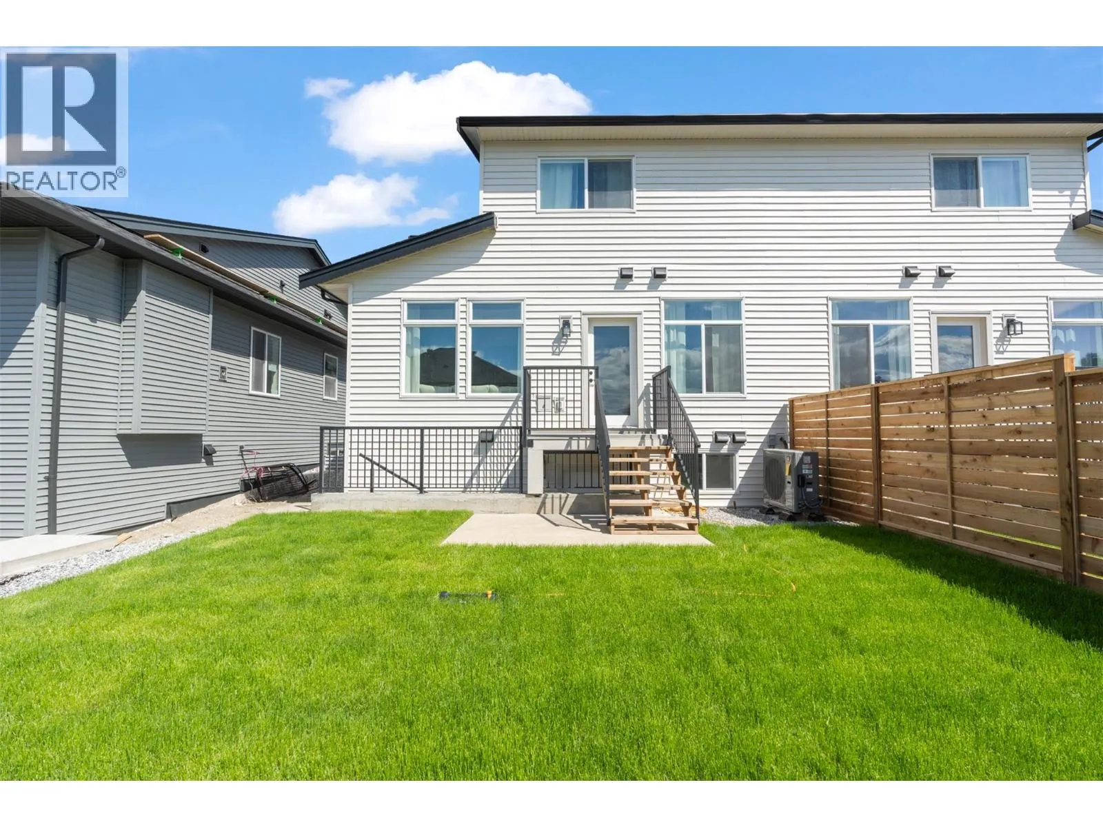2467 Bradley Drive Unit# 102