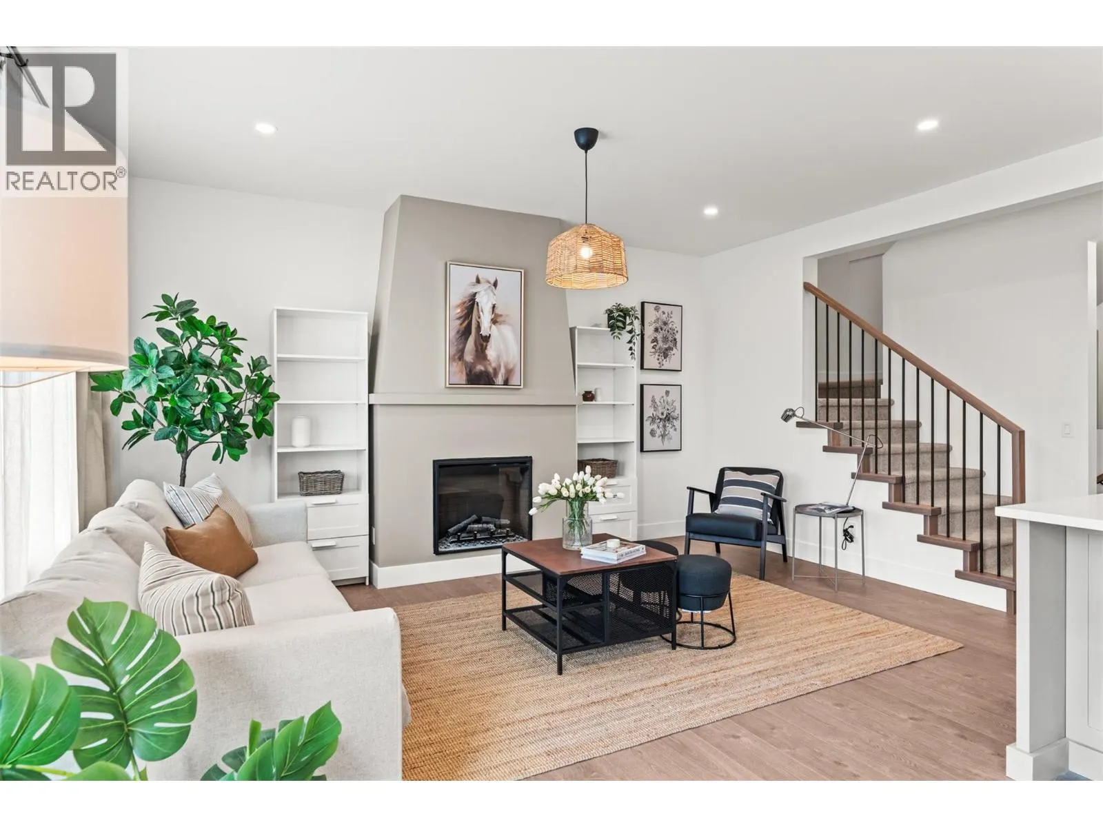 2467 Bradley Drive Unit# 102