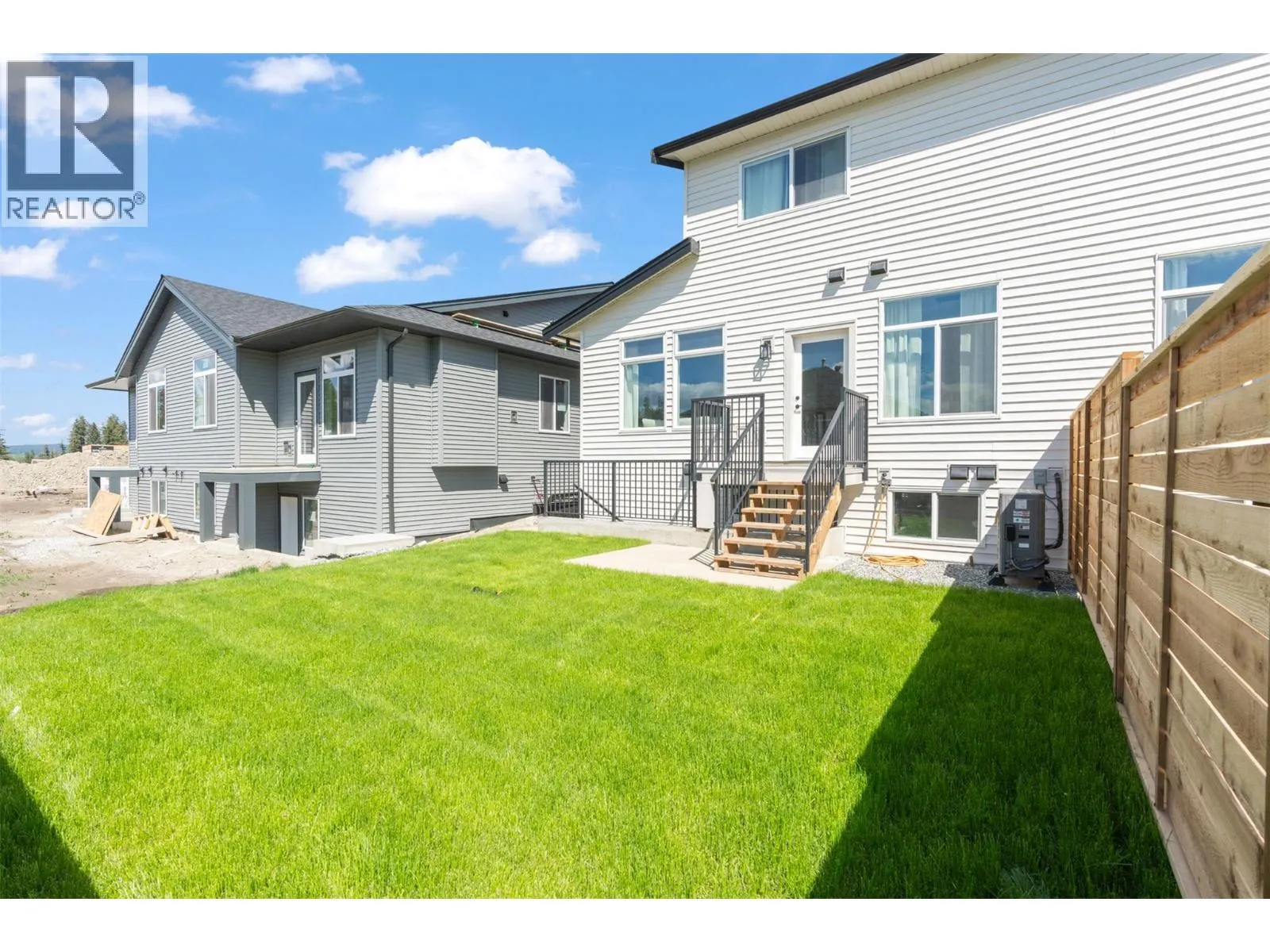 2467 Bradley Drive Unit# 102