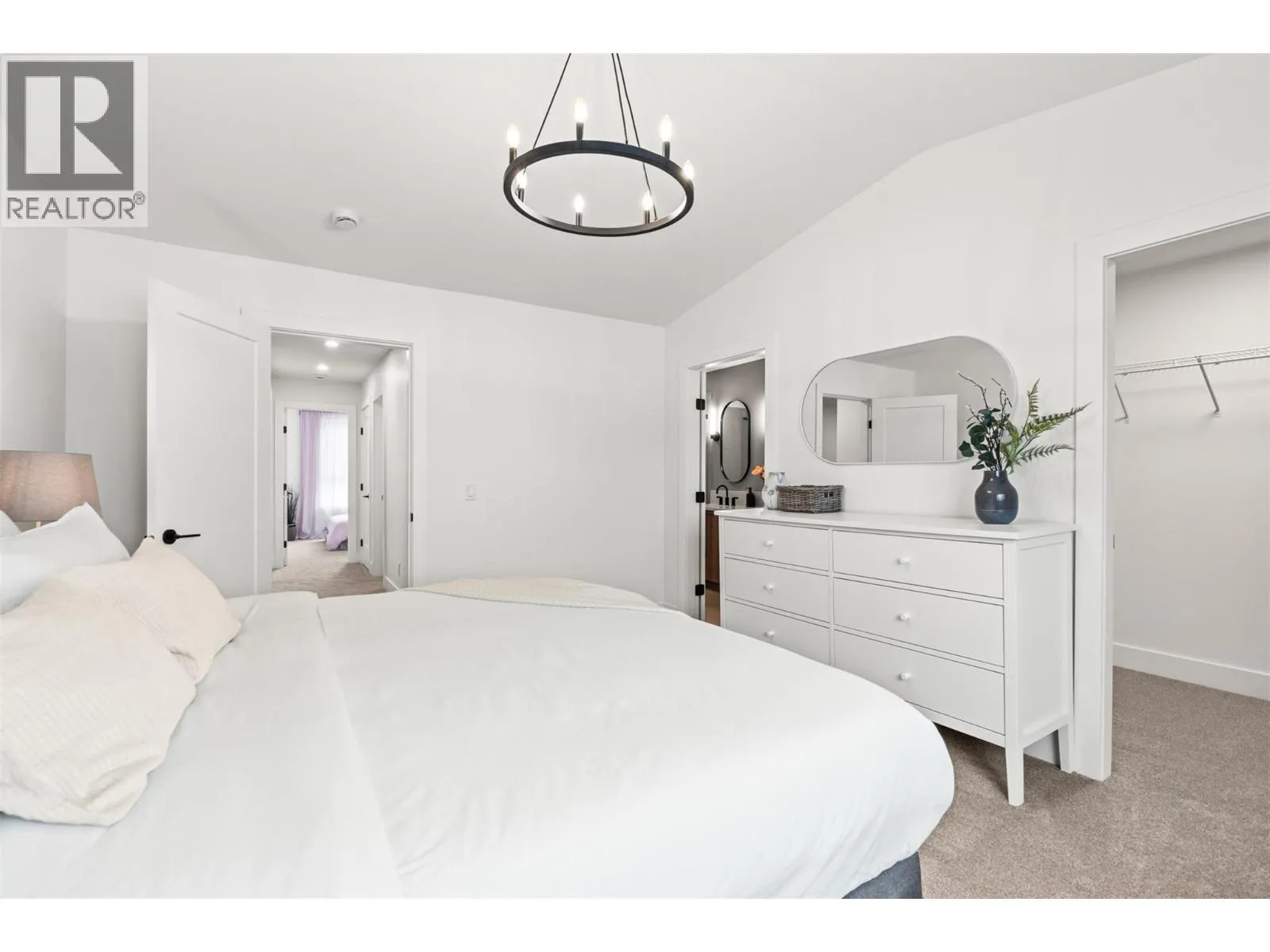 2467 Bradley Drive Unit# 102