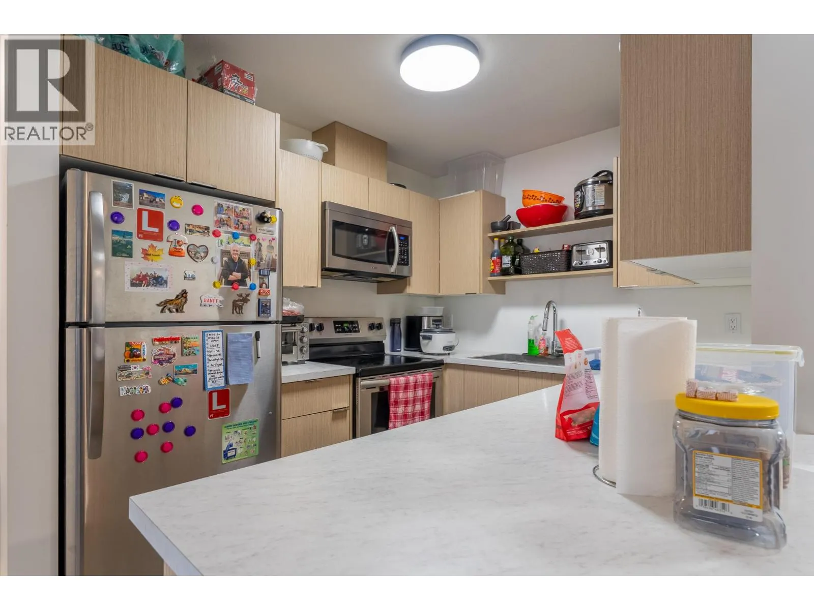 3160 De Montreuil Court Unit# 413