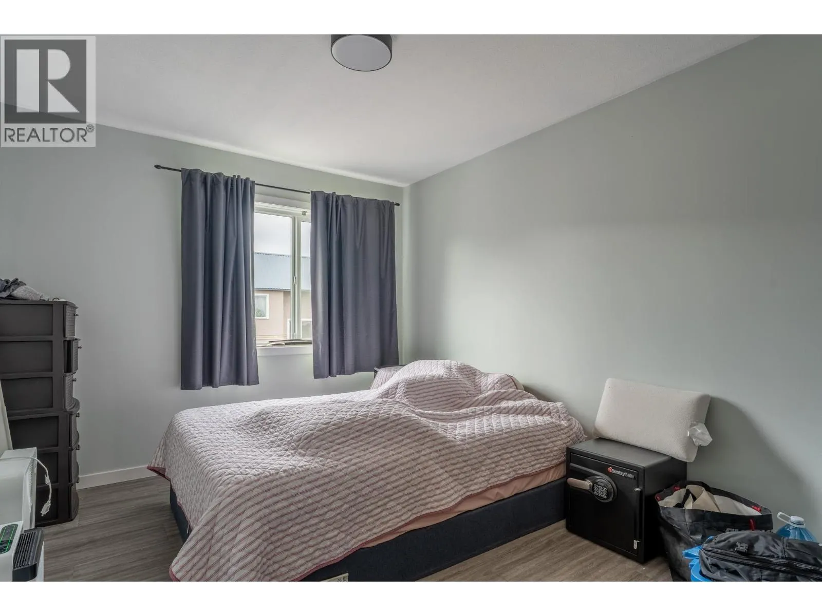3160 De Montreuil Court Unit# 413