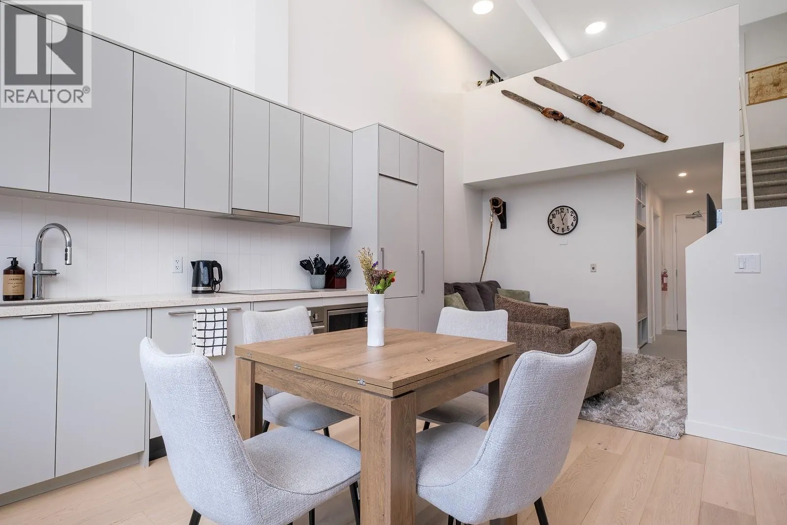 4280 Red Mountain Road Unit# 405