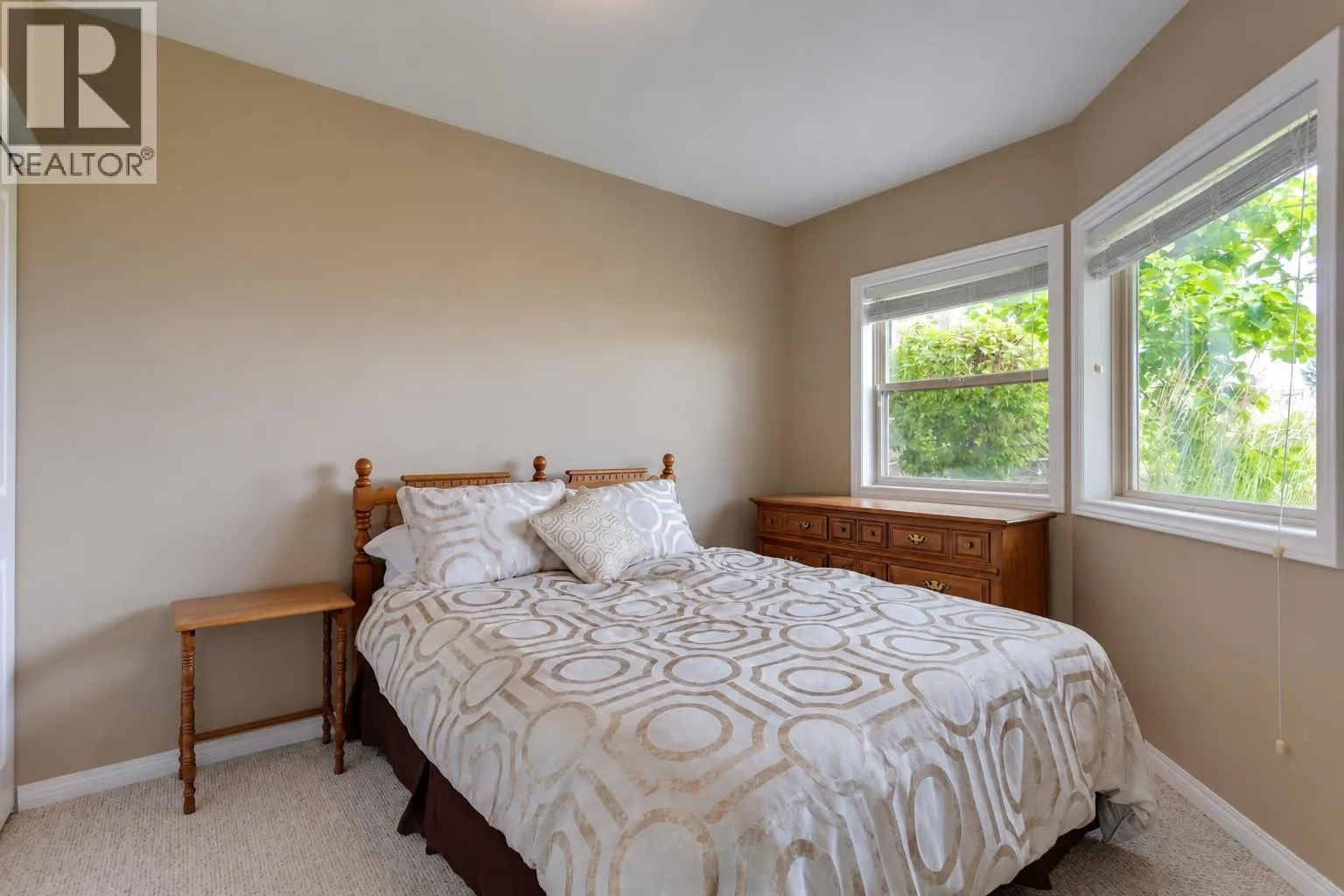 4074 Gellatly Road Unit# 221