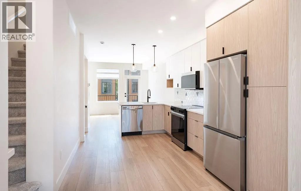 414 Humbert Street Unit# 4