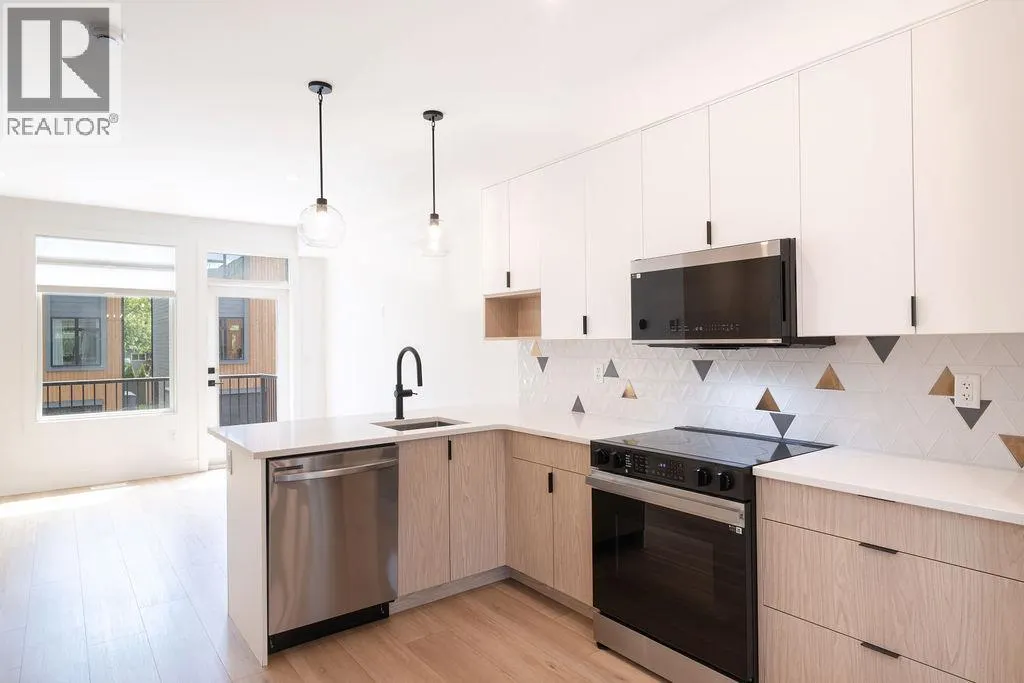 414 Humbert Street Unit# 4