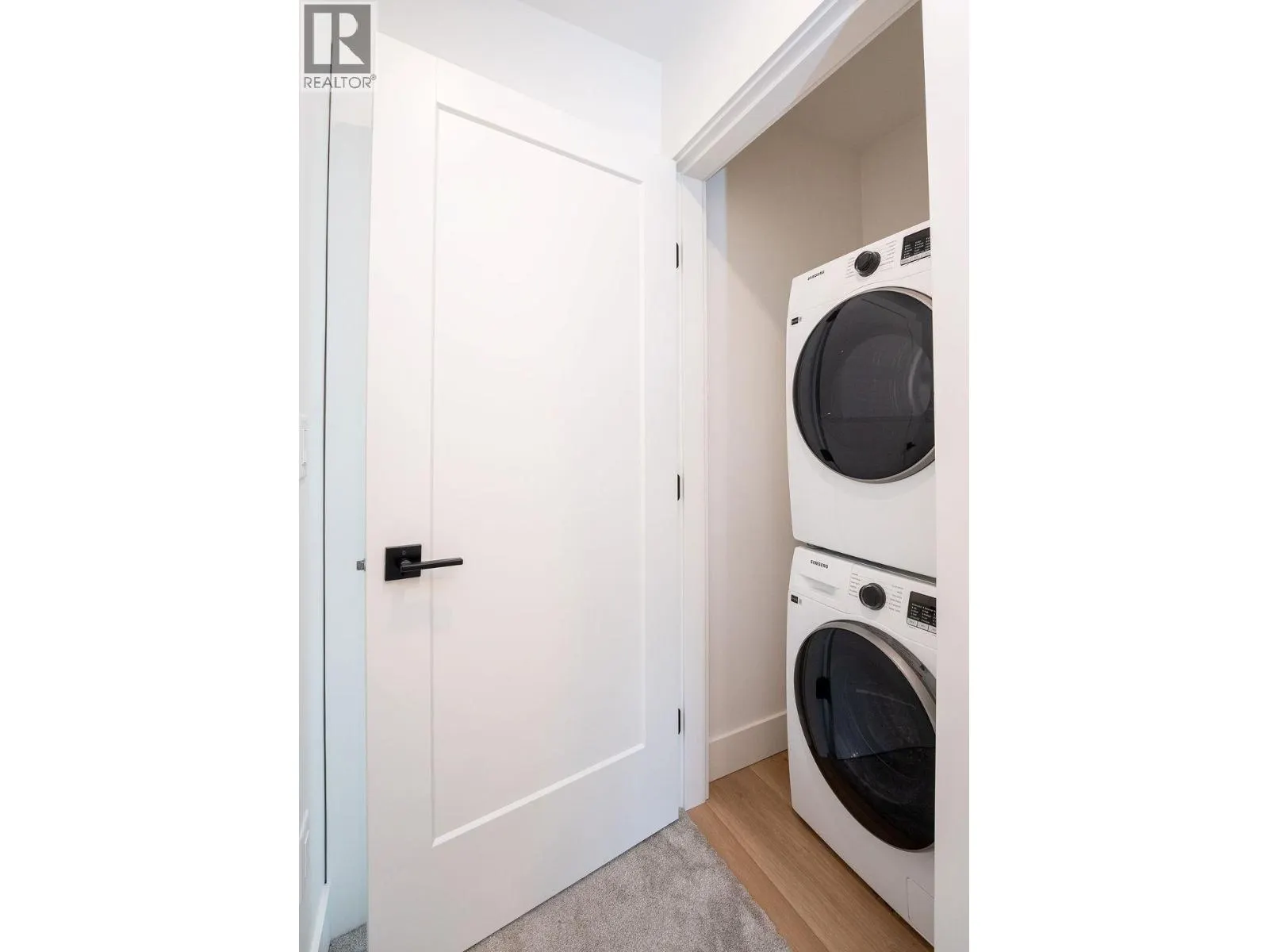414 Humbert Street Unit# 4
