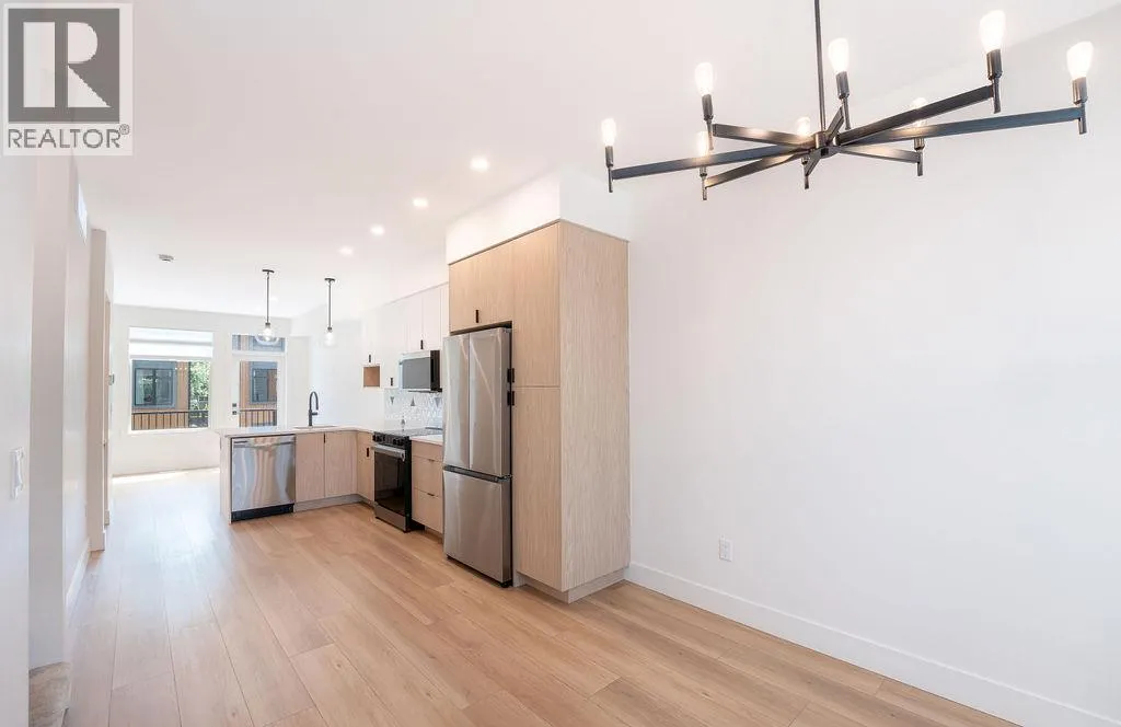 414 Humbert Street Unit# 4