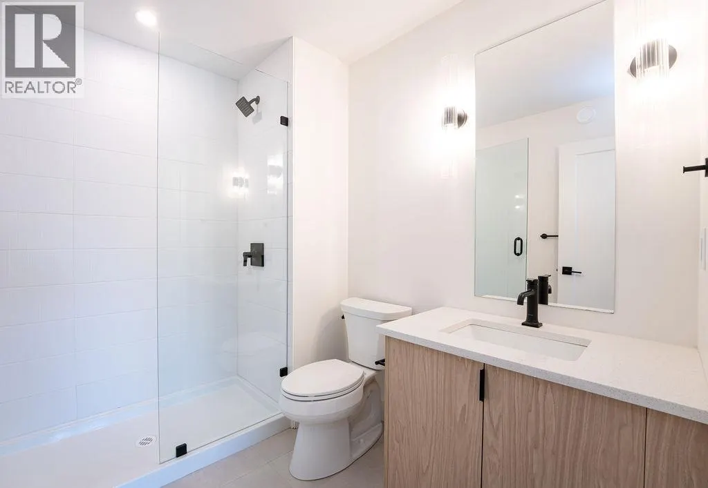 414 Humbert Street Unit# 4