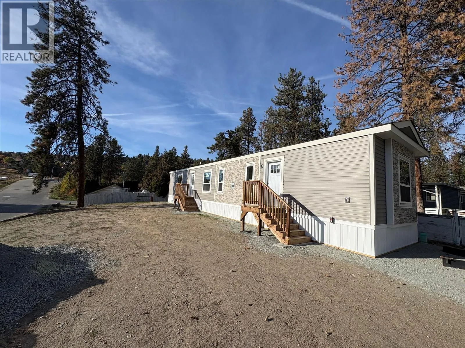 1999 HWY# 97 S Lot# 146A