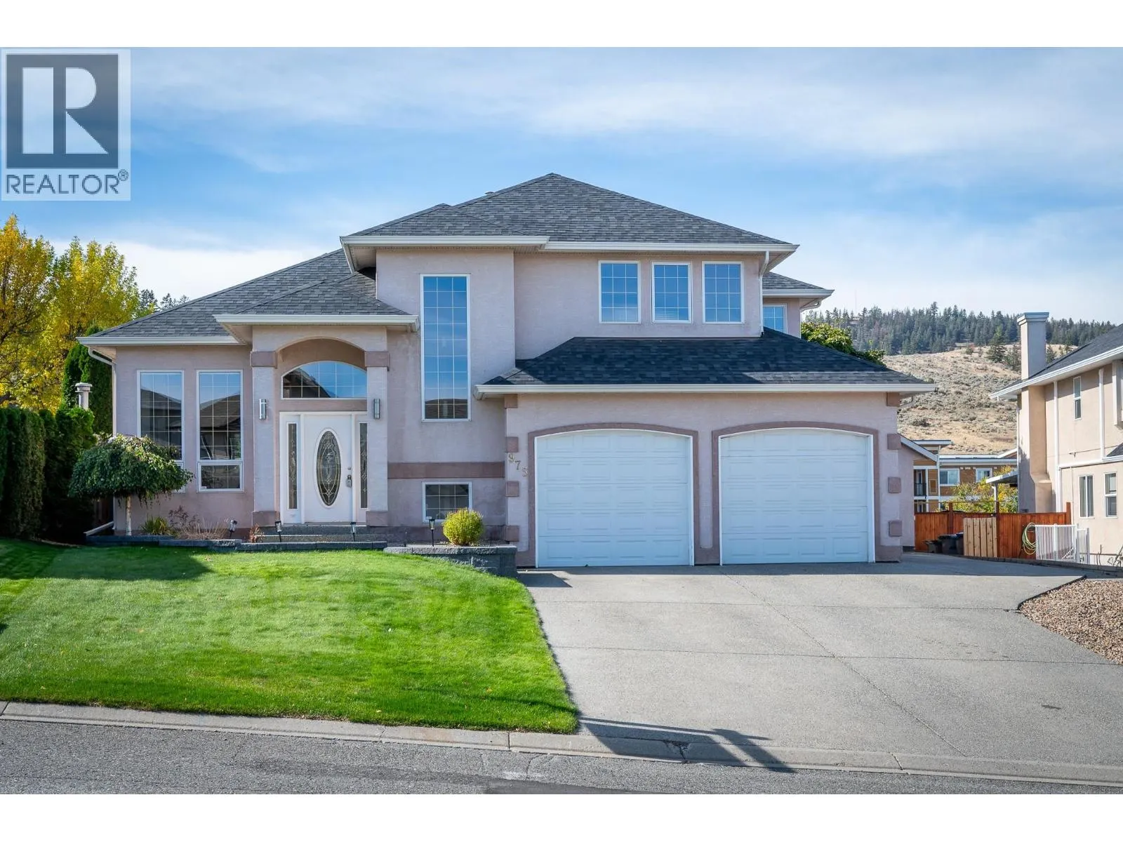 975 Regent Crescent