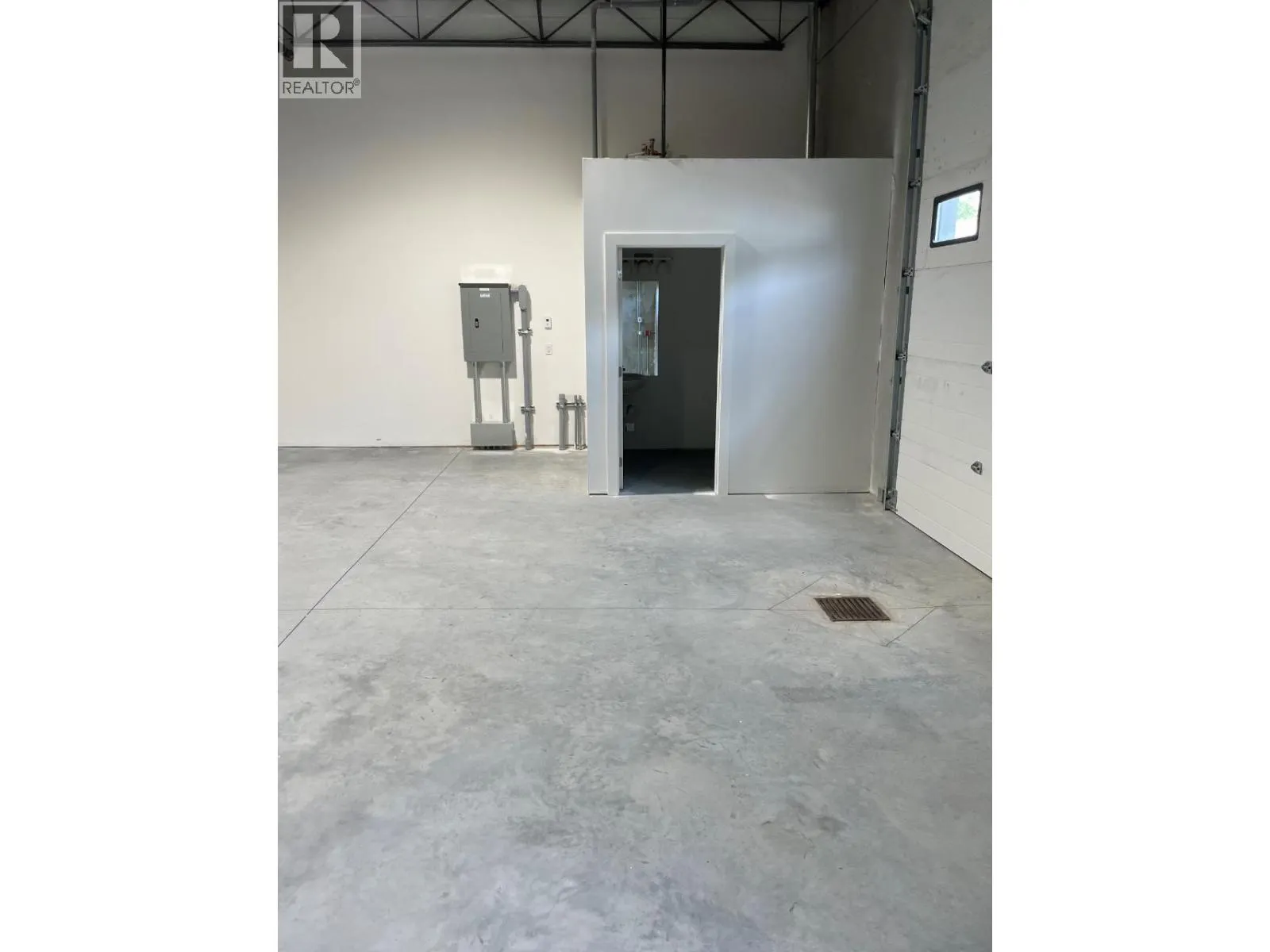 1441 Clark Avenue Unit# 104