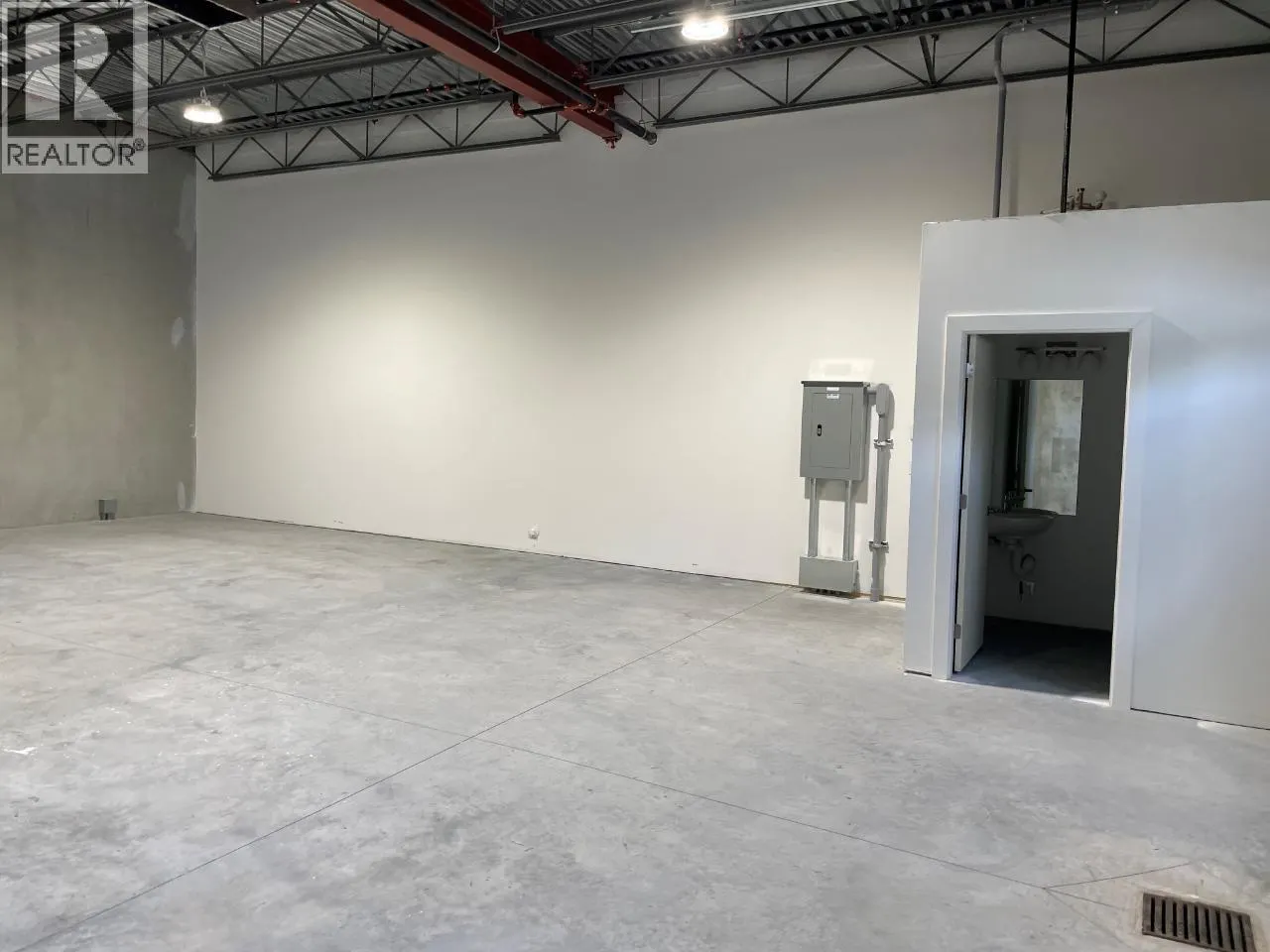 1441 Clark Avenue Unit# 104