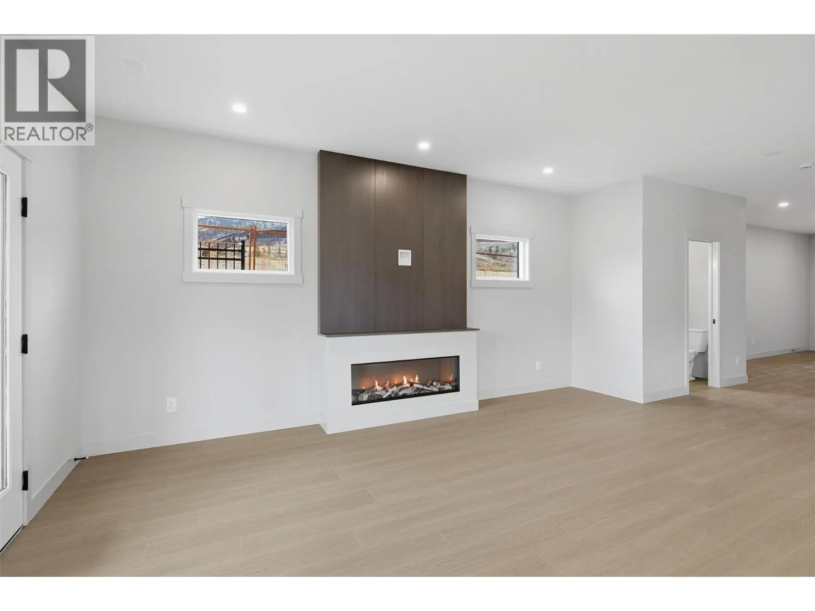 38 RUE CHEVAL NOIR Unit# 411