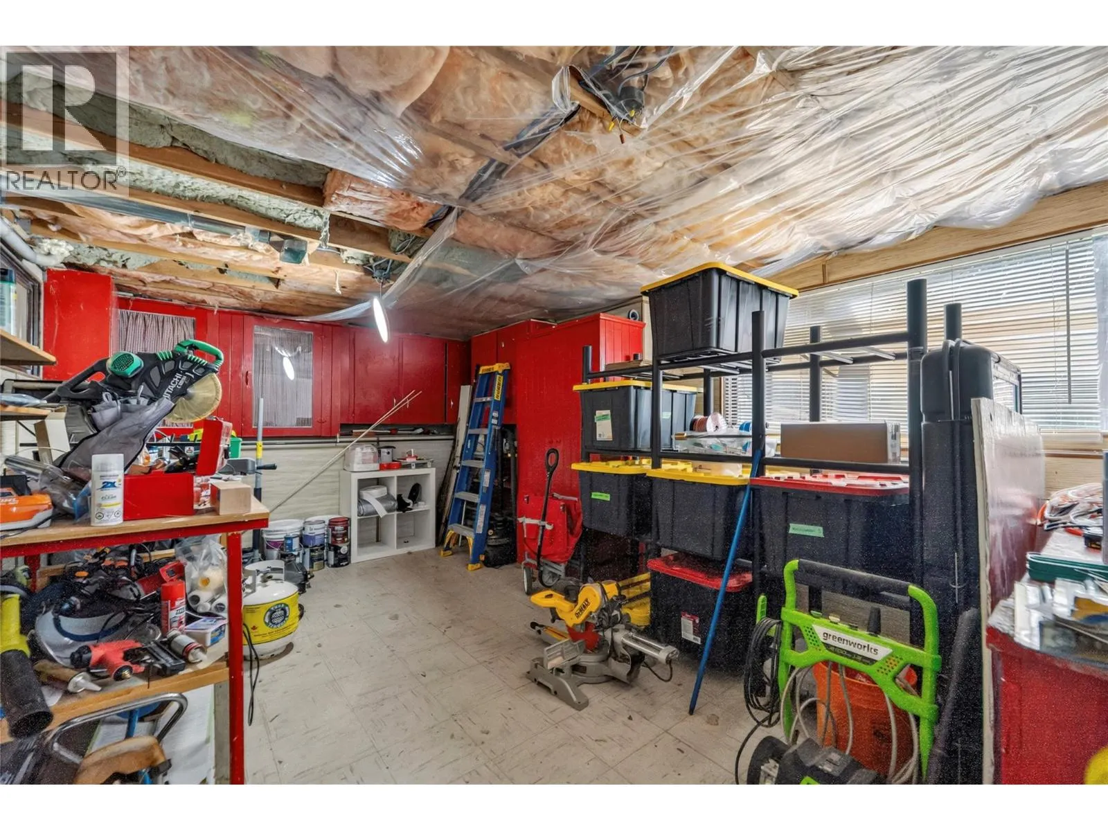 1270 Heustis Drive