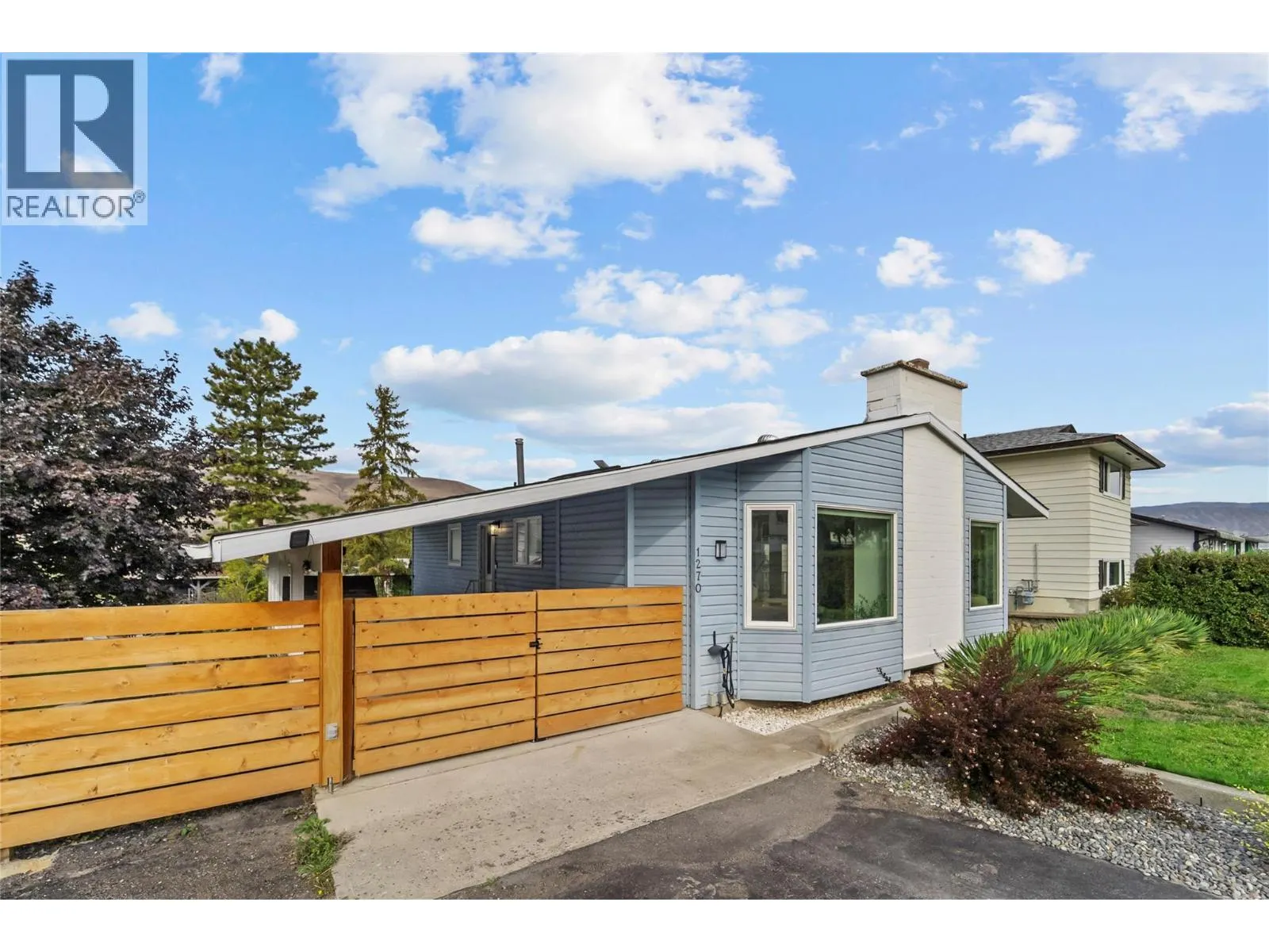 1270 Heustis Drive
