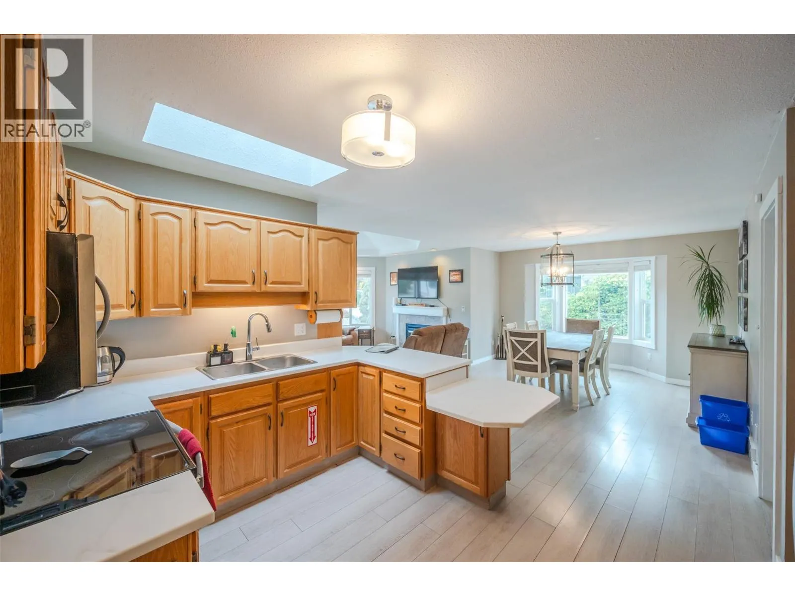 138 Evergreen Crescent