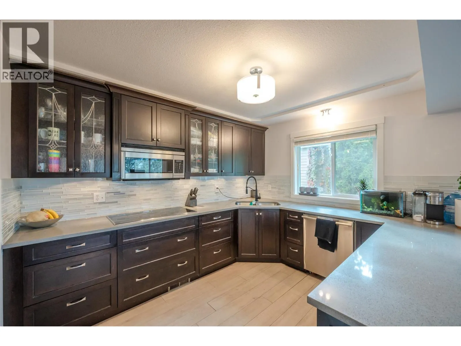 138 Evergreen Crescent