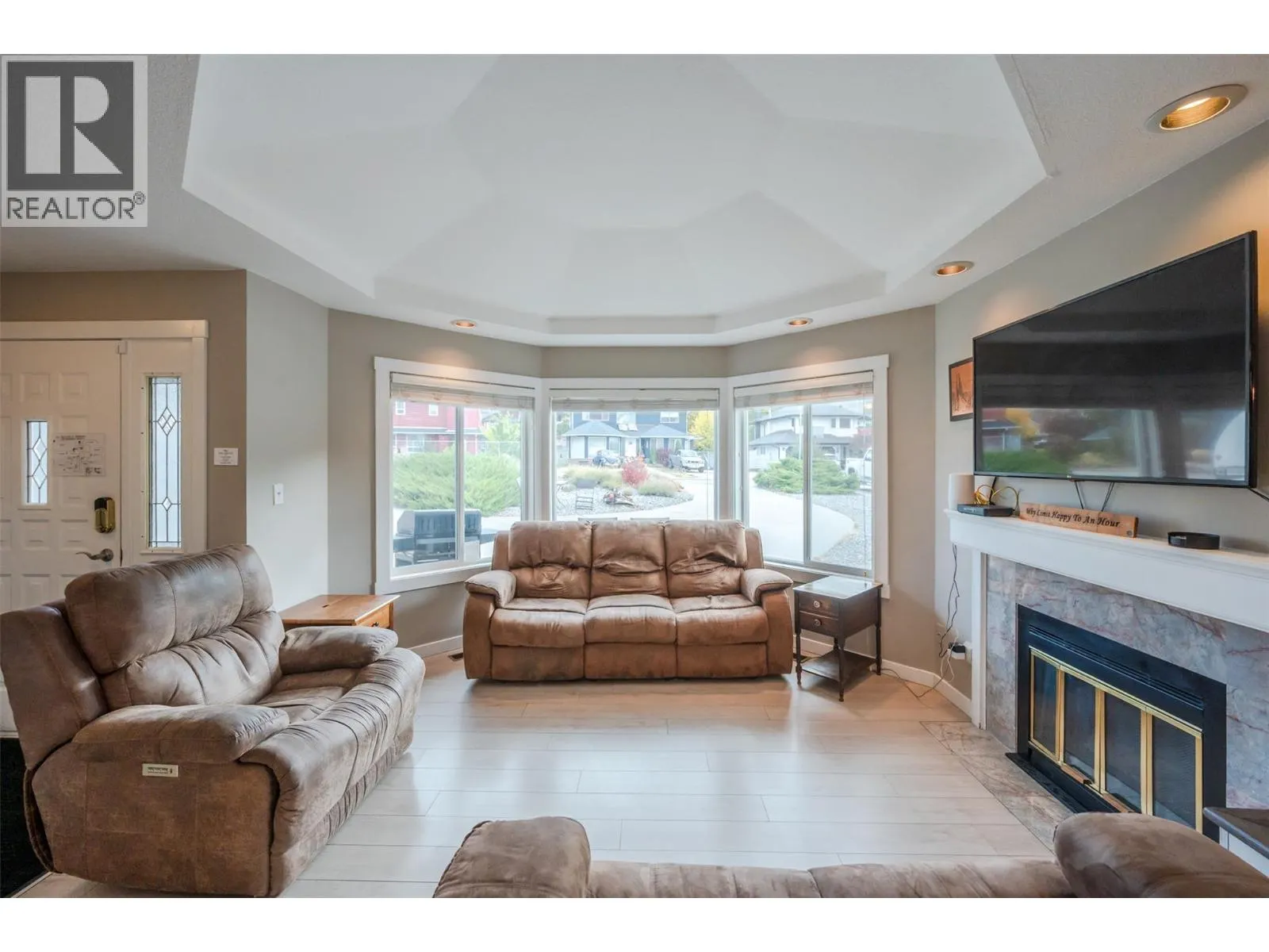 138 Evergreen Crescent