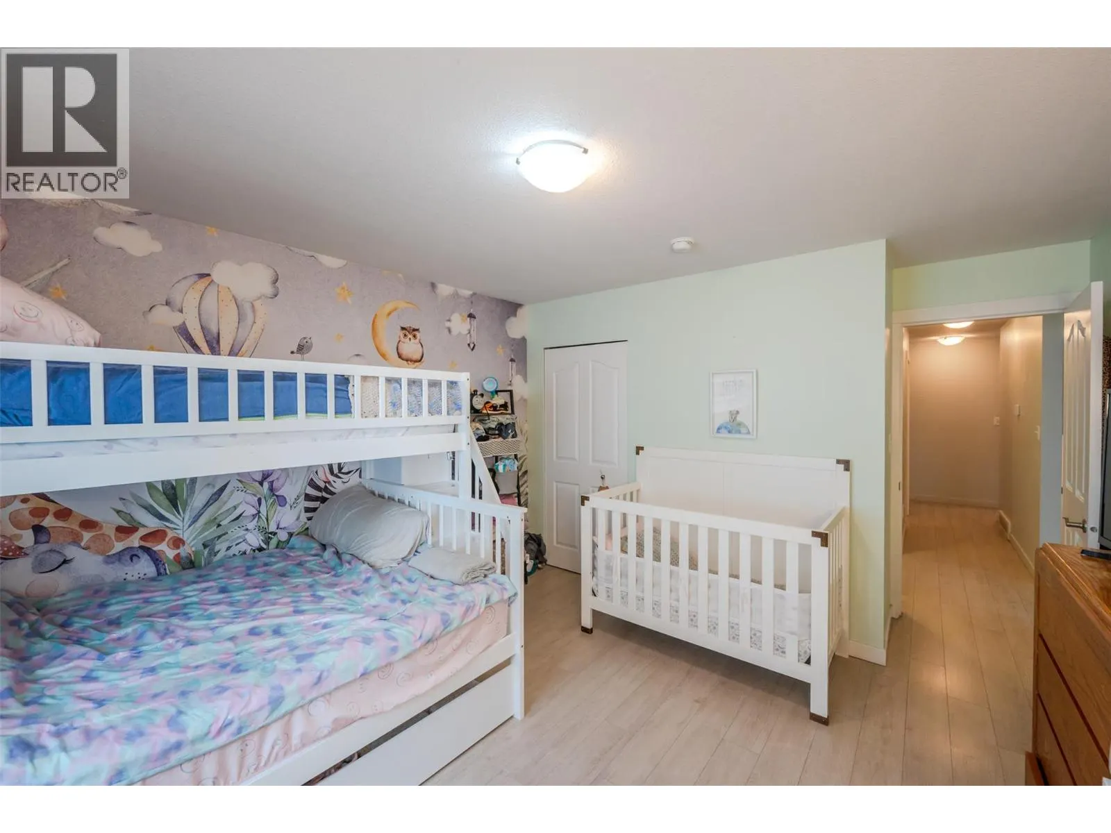 138 Evergreen Crescent
