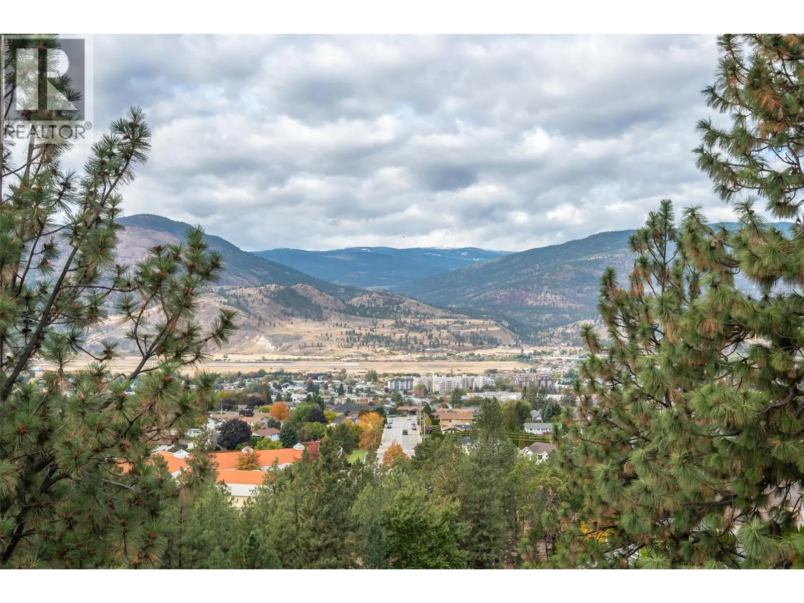 138 Evergreen Crescent