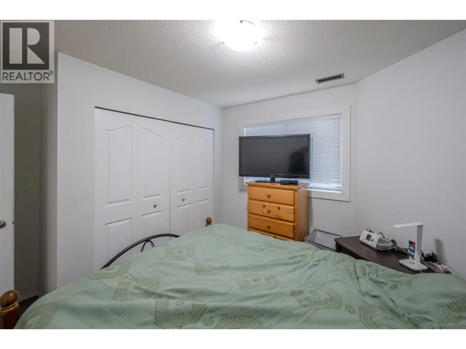 138 Evergreen Crescent