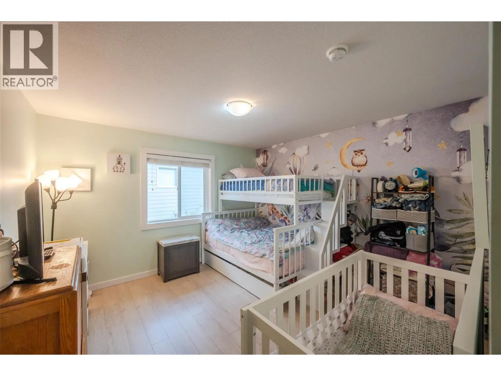 138 Evergreen Crescent