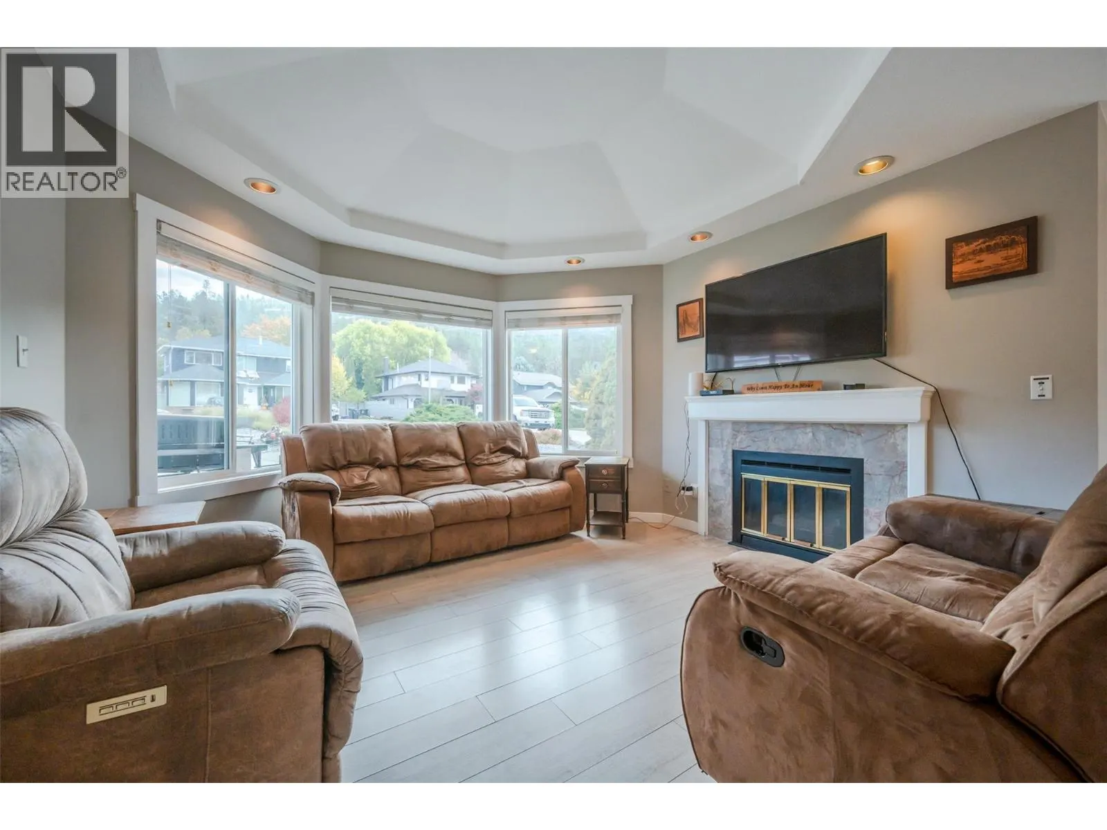 138 Evergreen Crescent