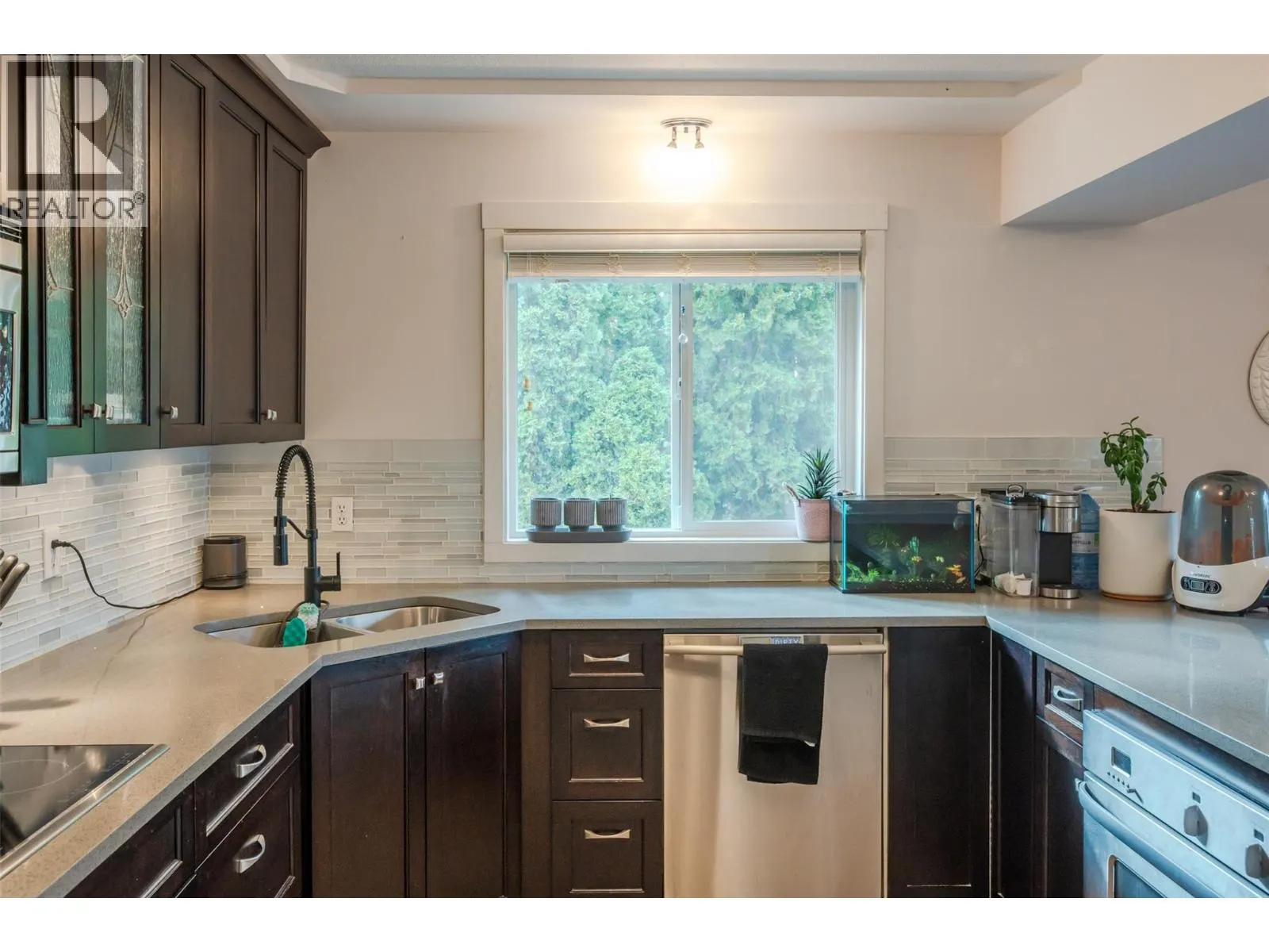 138 Evergreen Crescent