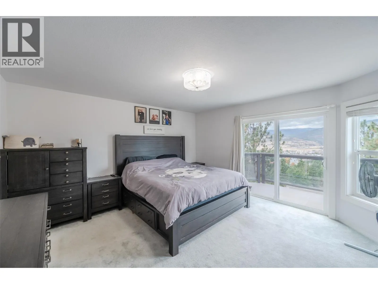 138 Evergreen Crescent
