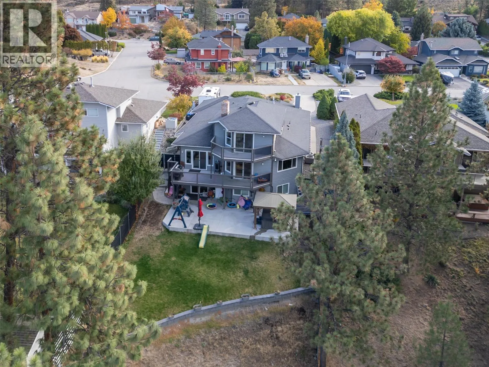 138 Evergreen Crescent