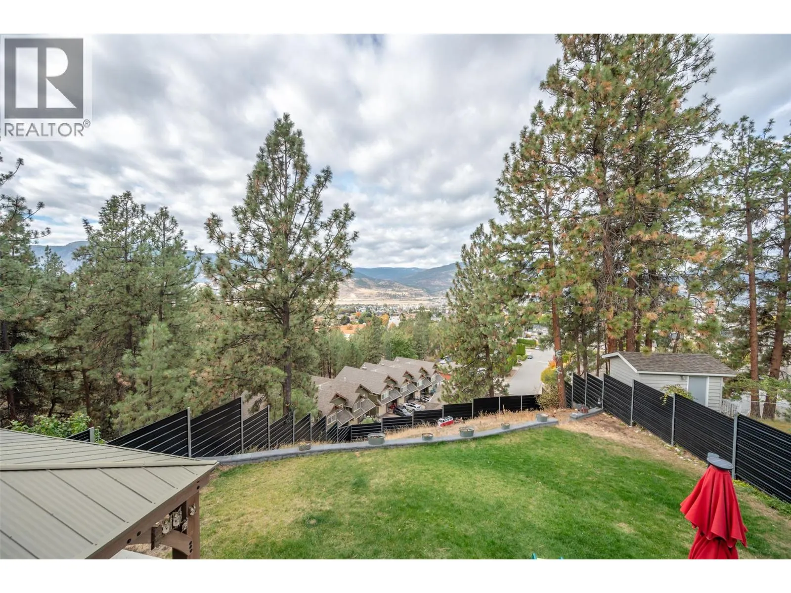 138 Evergreen Crescent