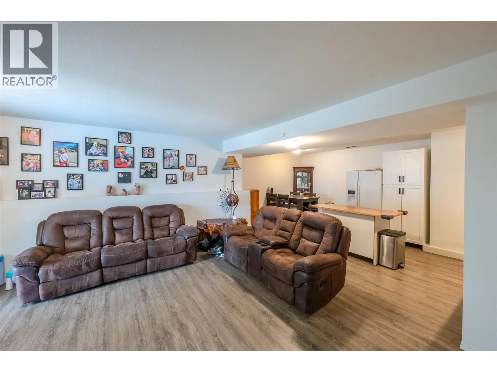 138 Evergreen Crescent