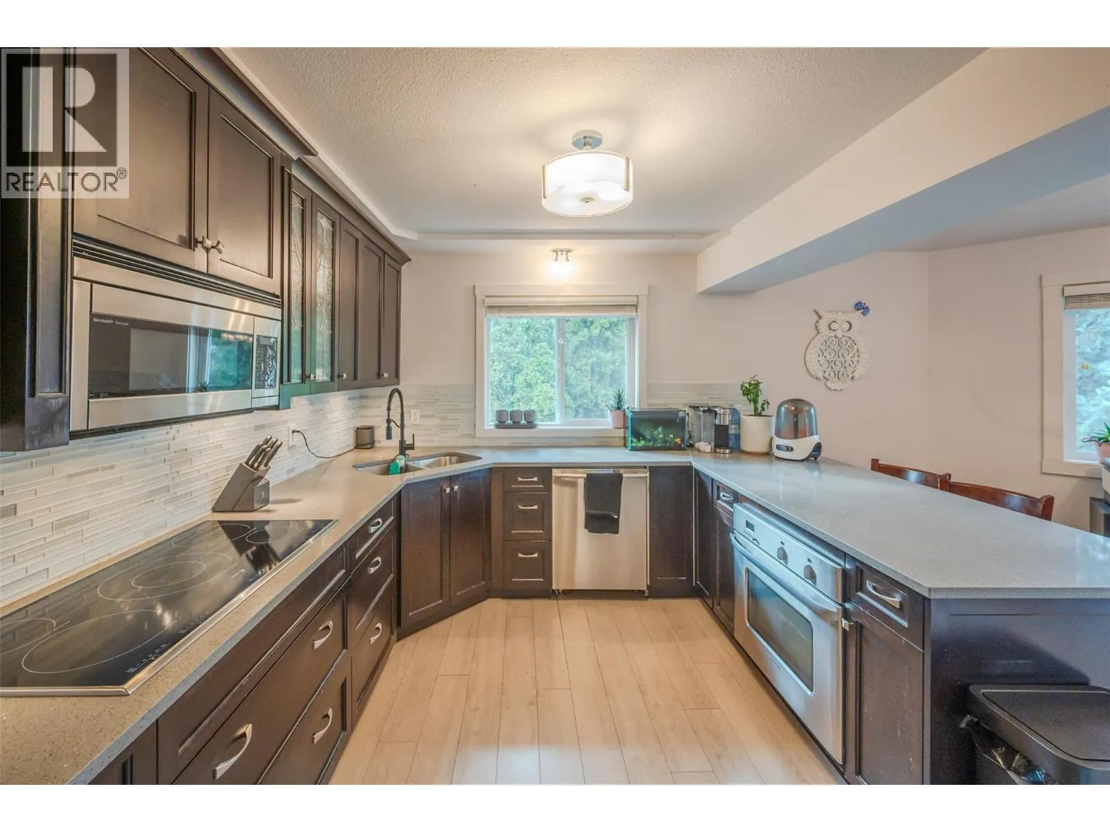 138 Evergreen Crescent