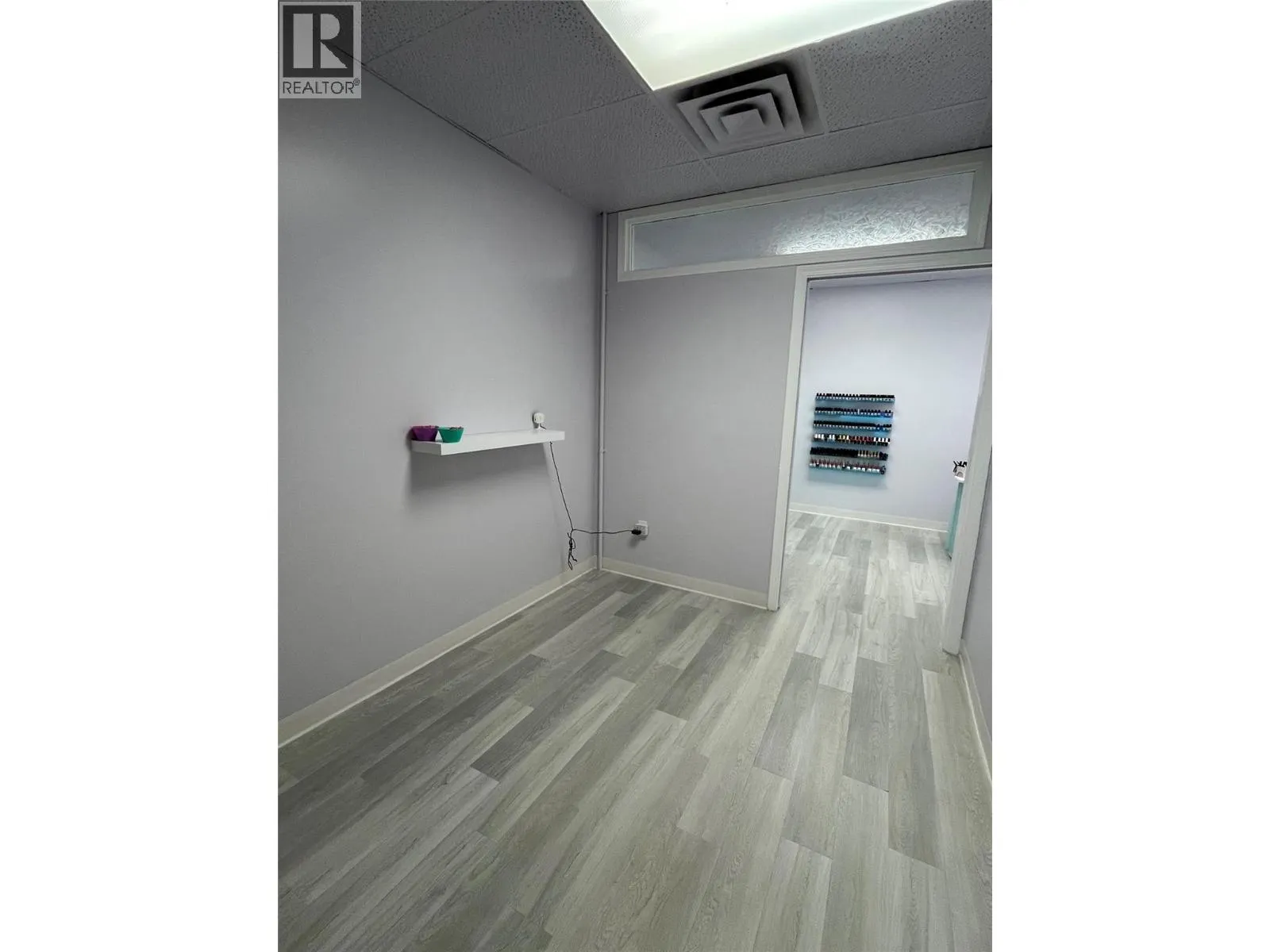 3140 Lakeshore Road Unit# 203