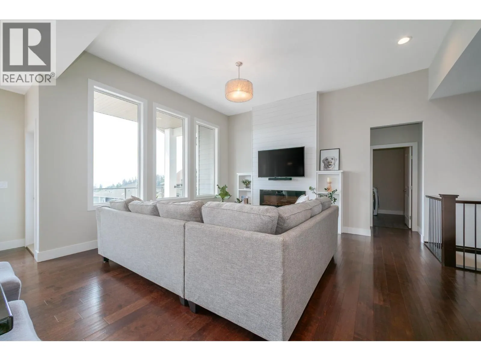 2420 Tallus Heights Drive