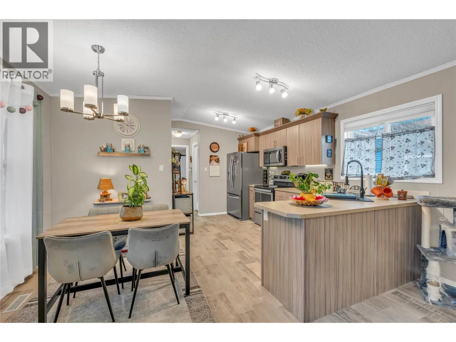 1118 Middle Bench Road Unit# 5