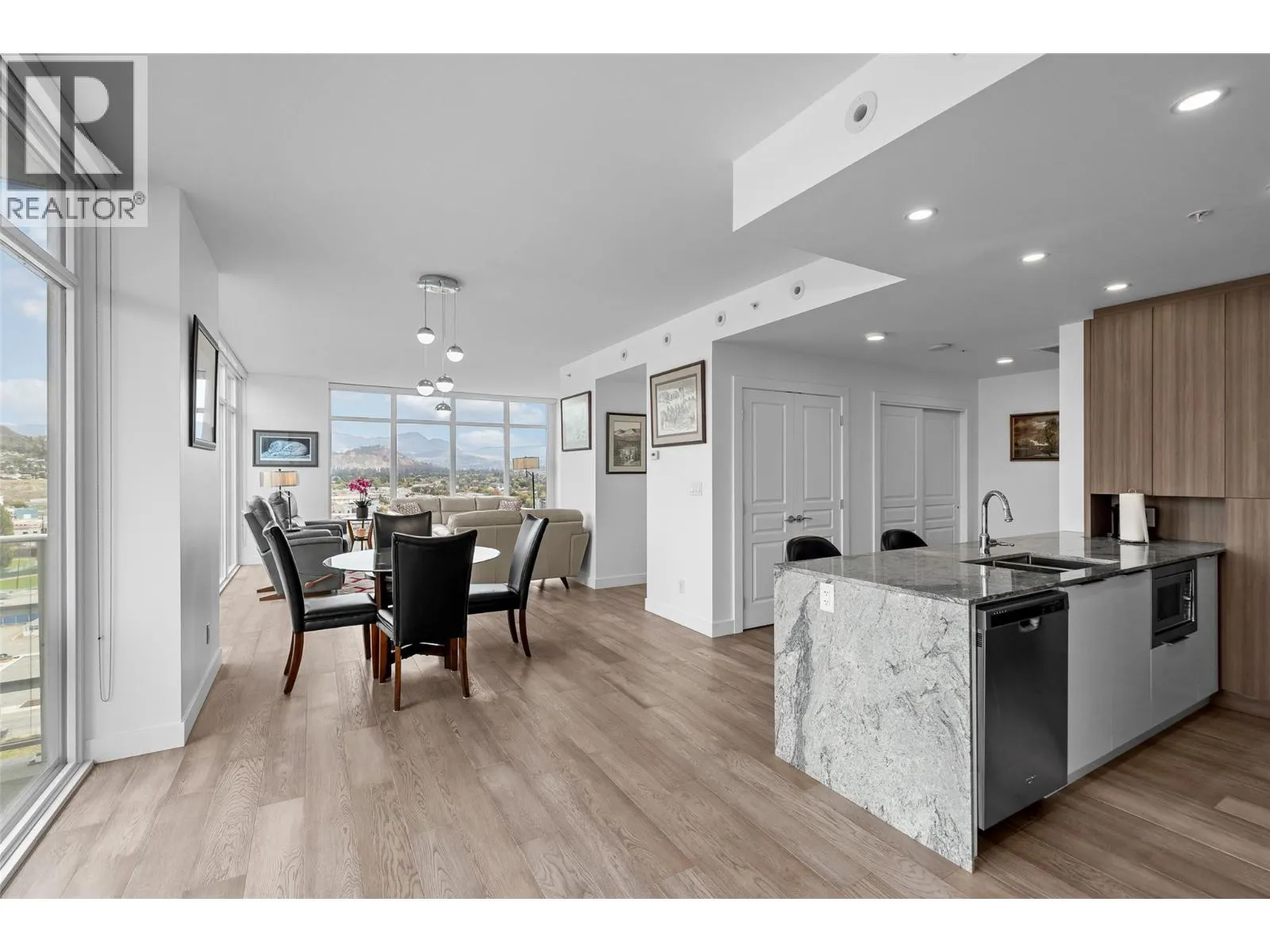 1151 Sunset Drive Unit# 1504