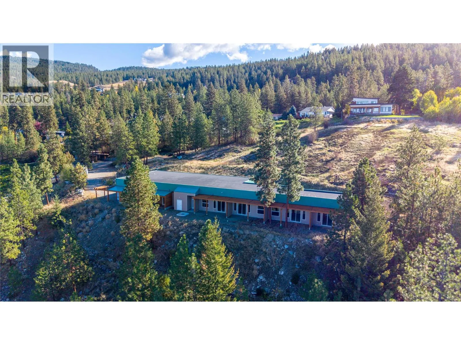 2864 Arawana Road