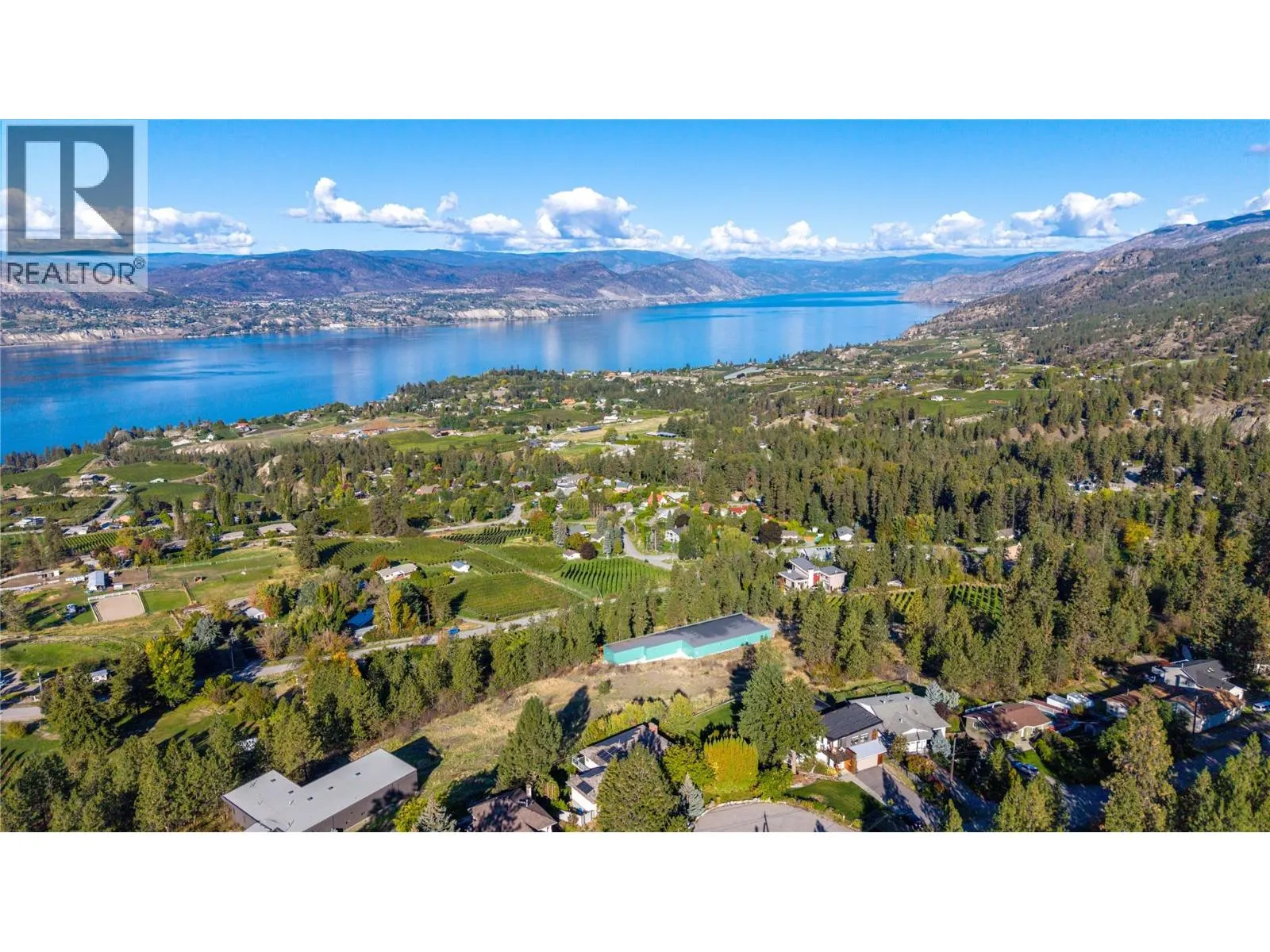 2864 Arawana Road