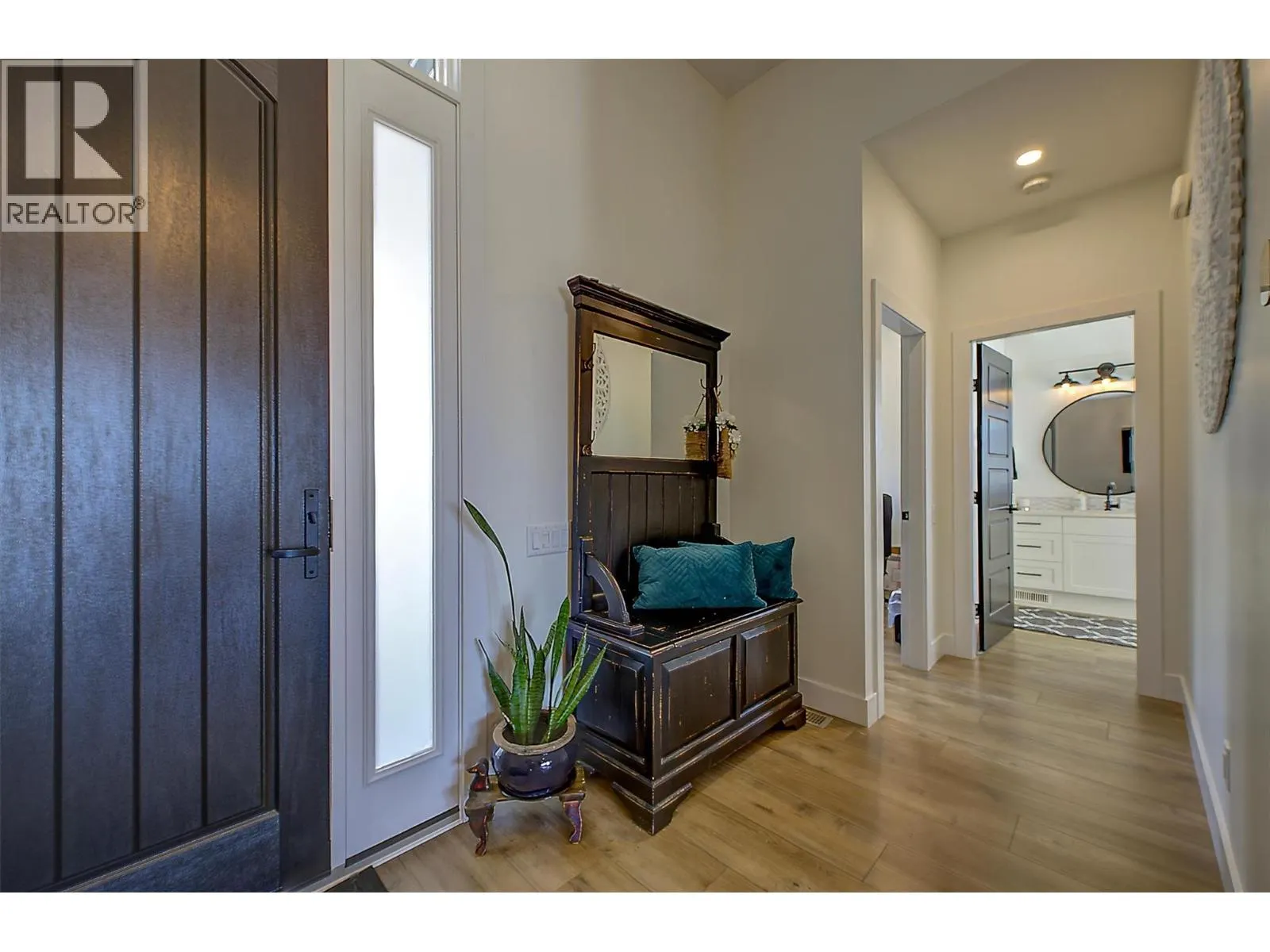 2064 Ryegrass Road