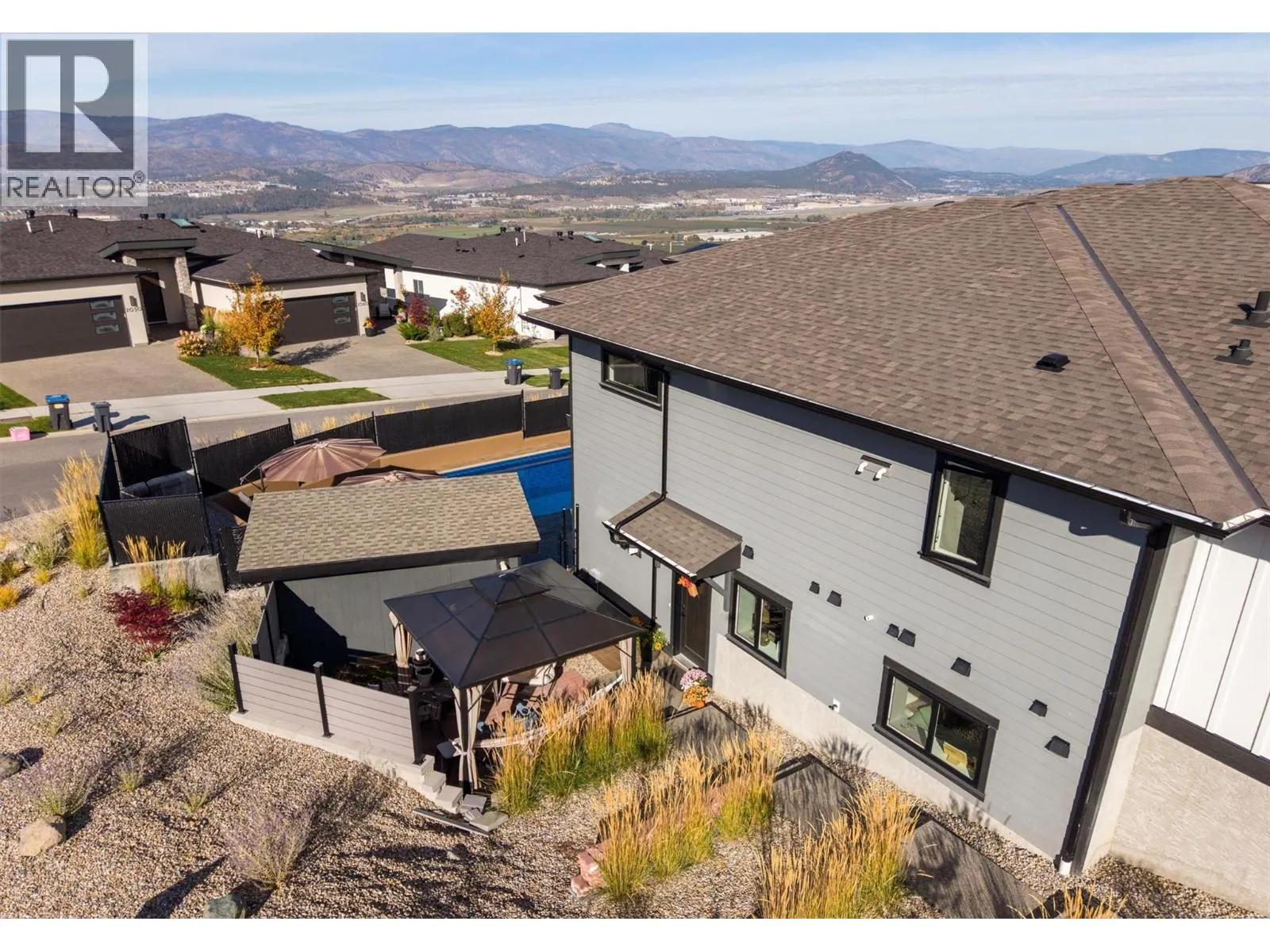 2064 Ryegrass Road